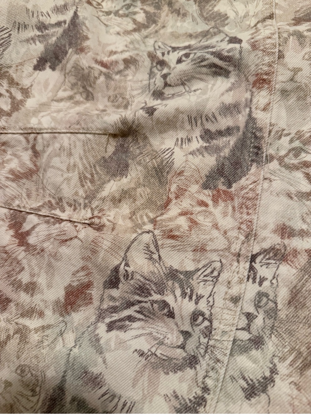 Free People We The Free Good Luck Barrel Jeans Cat Camo Print Cream sz 27 - Picture 4 of 16